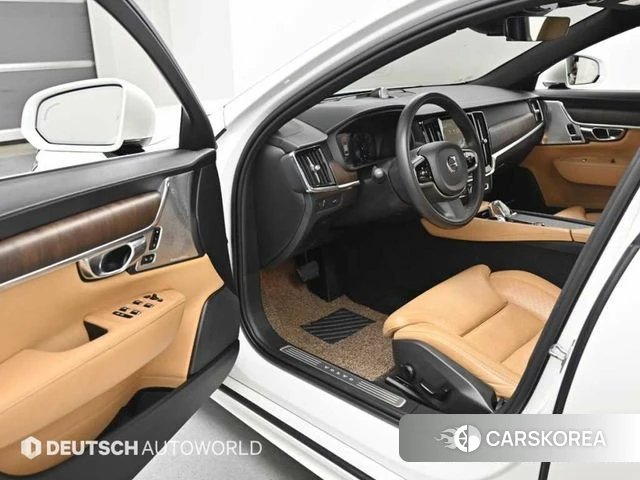 Volvo S90 2021 Белый из Кореи, фото 2
