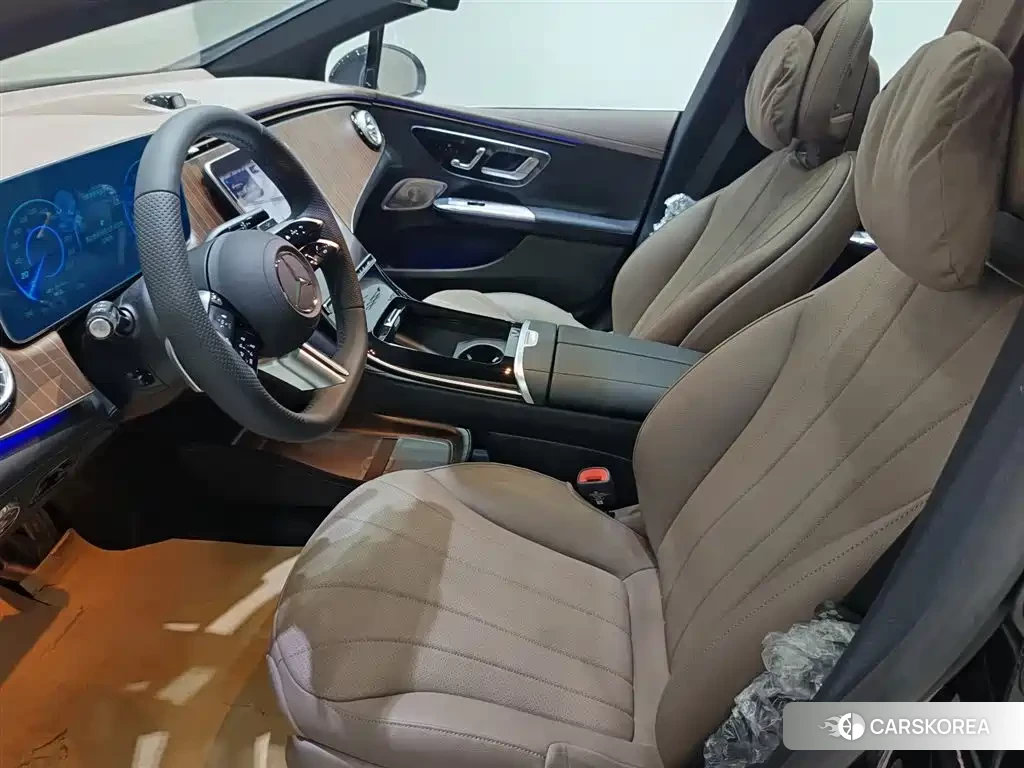 Mercedes-Benz EQE 2025 Черный из Китая, фото 2
