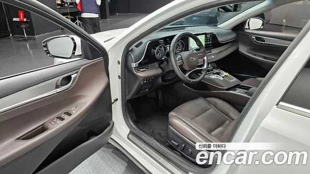 Hyundai The New Grandeur IG Hybrid 2022 Белый из Кореи, фото 2