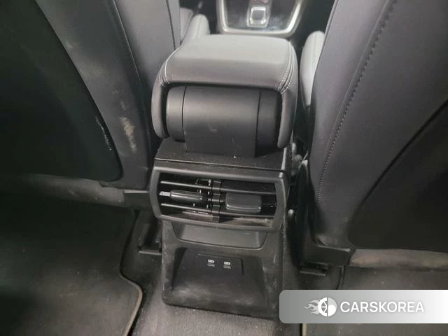 Audi A3 2022 Белый из Китая, фото 2