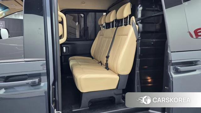 Hyundai Staria 2022 Серый из Кореи, фото 2