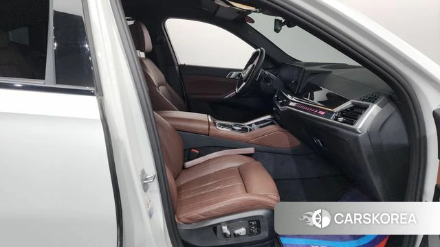 BMW X6 (G06) 2024 Белый из Кореи, фото 2