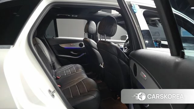 Mercedes-Benz GLC-Class X253 2021 Белый из Кореи, фото 2