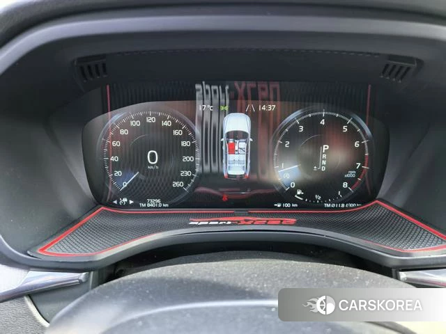 Volvo XC60 2018 Белый из Китая, фото 2