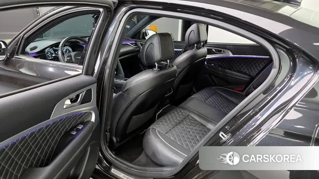 Genesis G70 2019 Черный из Кореи, фото 2