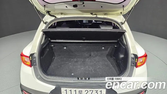 Kia Stonic 2018 Белый из Кореи, фото 2