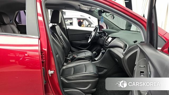 Chevrolet (GM Daewoo) The New Trax 2019 Красный из Кореи, фото 2