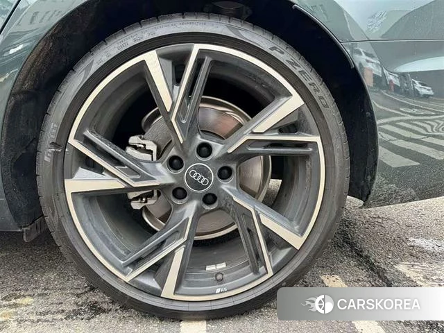 Audi A4L 2025 Зеленый из Китая, фото 2