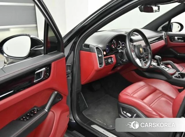 Porsche Cayenne (PO536) 2021 Черный из Кореи, фото 2