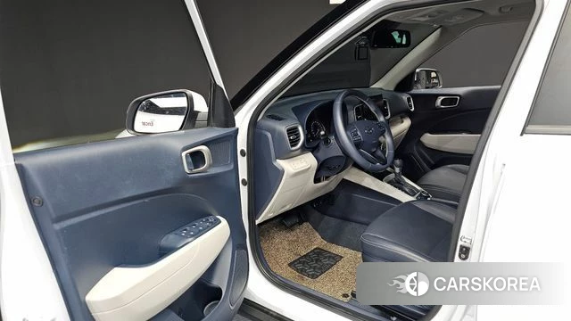 Hyundai Venue 2021 Белый из Кореи, фото 2