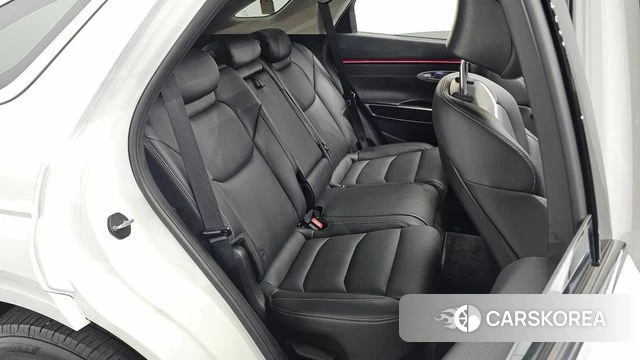 Genesis GV70 2024 Белый из Кореи, фото 2