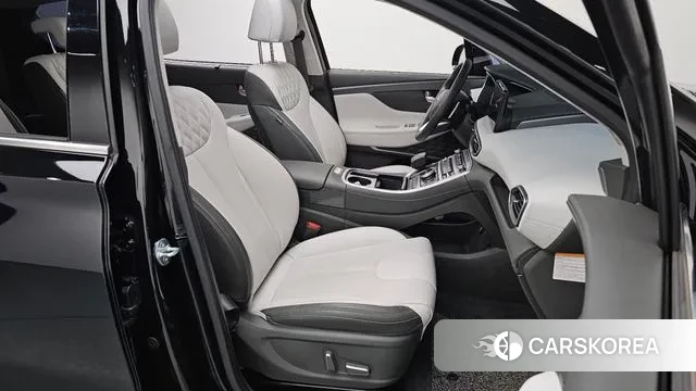 Hyundai The New Santa Fe 2023 Черный из Кореи, фото 2