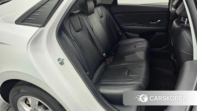 Hyundai Avante (CN7) 2021 Белый из Кореи, фото 2