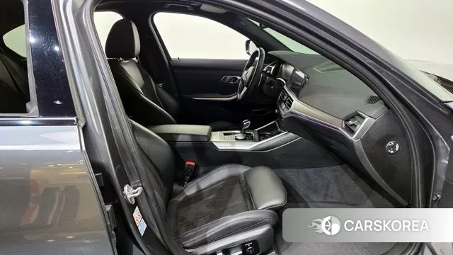 BMW 3 Series (G20) 2020 Серый из Кореи, фото 2