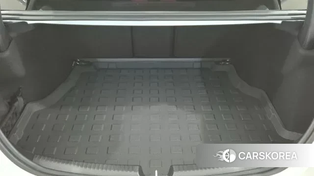 Mercedes-Benz C-Class W206 2023 Белый из Кореи, фото 2