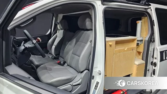 Hyundai The New Grand Starex 2019 Белый из Кореи, фото 2