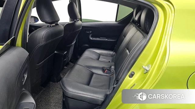 Toyota Prius C 2018 Светло-зеленый из Кореи, фото 2