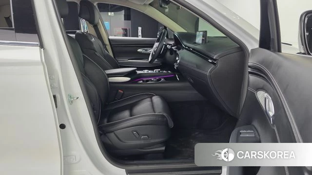 Genesis GV70 2021 Белый из Кореи, фото 2