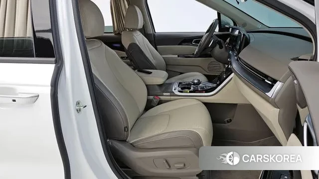 Kia Carnival 4th generation 2022 Белый из Кореи, фото 2