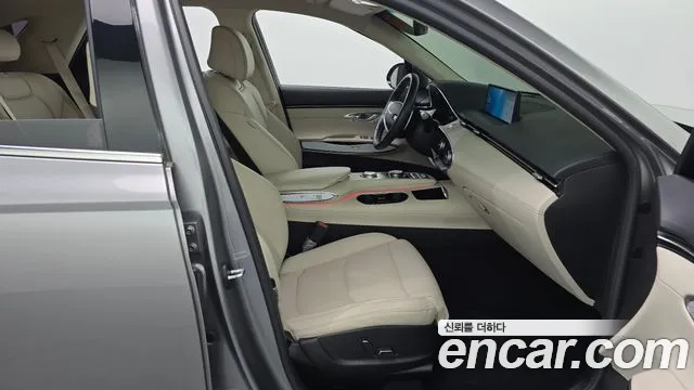 Genesis GV70 2021 Серебристо-серый из Кореи, фото 2