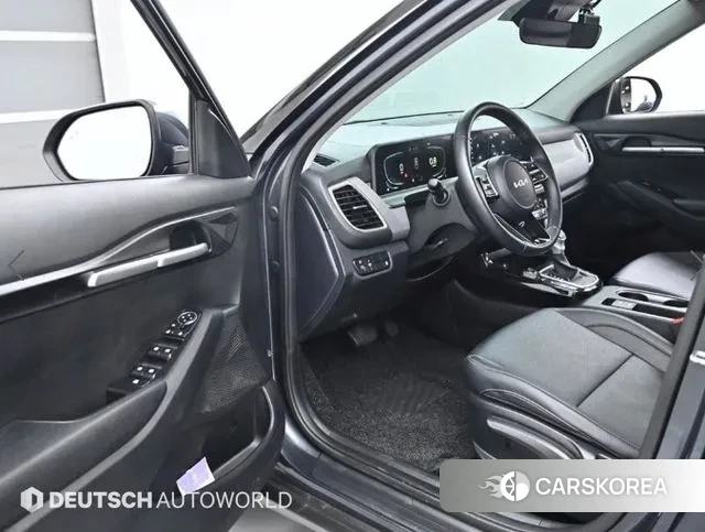 Kia The New Seltos 2024 Серый из Кореи, фото 2