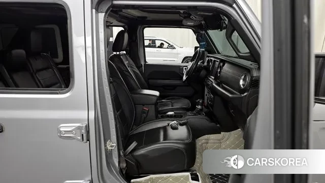 Jeep Wrangler (JL) 2019 Серебристо-серый из Кореи, фото 2