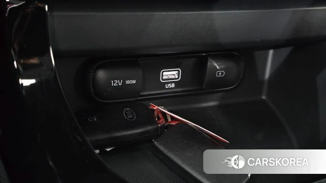 Kia Seltos 2020 Белый из Кореи, фото 2