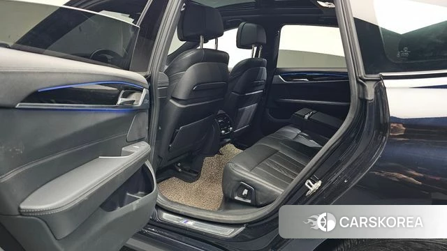 BMW 6 Series GT (G32) 2020 Черный из Кореи, фото 2