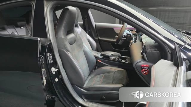 Mercedes-Benz CLA-Class C118 2021 Черный из Кореи, фото 2