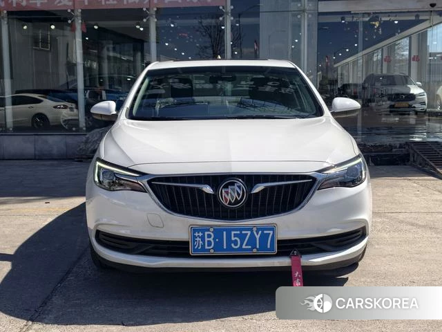 Buick Yinglang 2022 Белый из Китая, фото 2