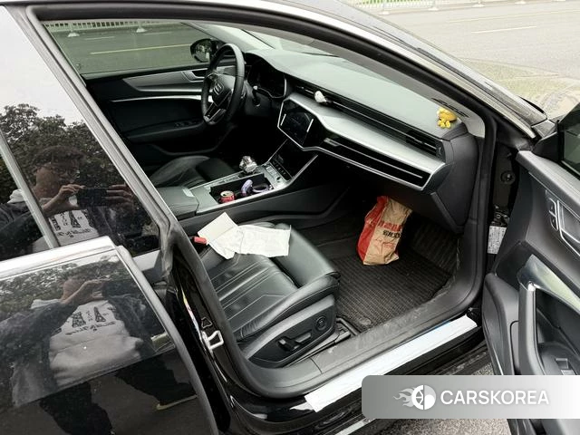 Audi A7 2025 Черный из Китая, фото 2