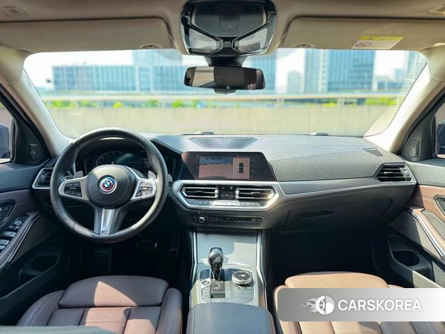 BMW 3 series 2021 Черный из Китая, фото 2