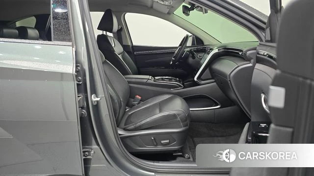 Hyundai Tucson (NX4) 2022 Серый из Кореи, фото 2