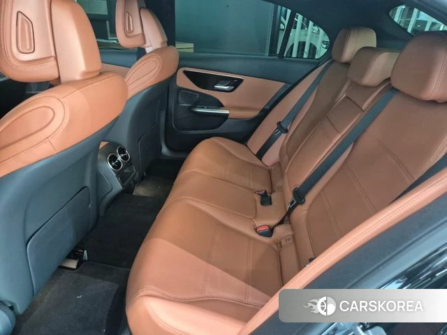 Mercedes-Benz C-Class W206 2025 Черный из Кореи, фото 2