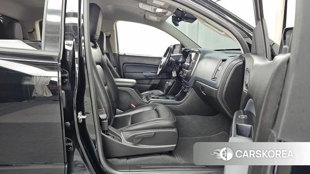 Chevrolet Colorado 2020 Черный из Кореи, фото 2