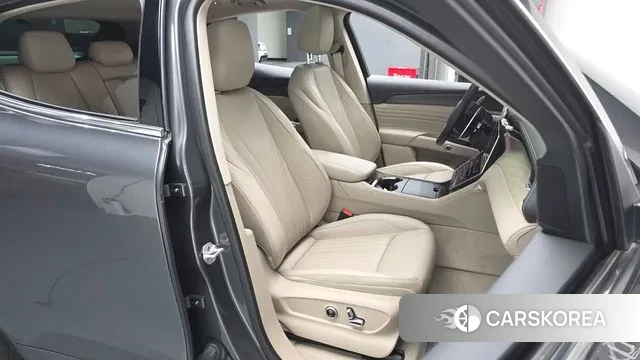 Maserati Grecale 2023 Серый из Кореи, фото 2