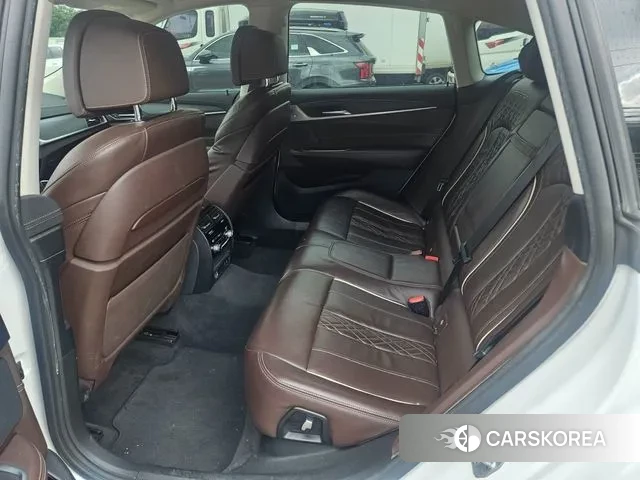 BMW 6 Series GT (G32) 2021 Белый из Кореи, фото 2