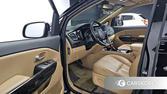 Kia The New Carnival 2018 Черный из Кореи, фото 2