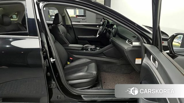 Kia K5 Hybrid 3rd Generation 2023 Черный из Кореи, фото 2