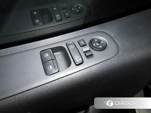 Hyundai Staria 2025 Черный из Кореи, фото 2