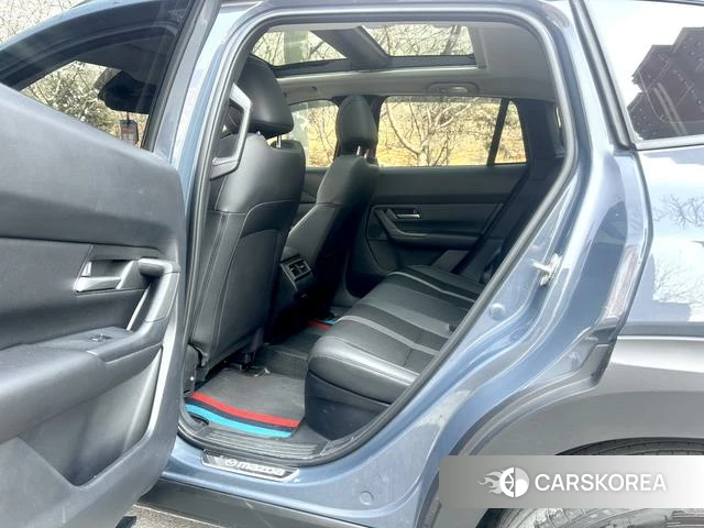 Mazda CX-50 line also 2023 Серебристо-серый из Китая, фото 2
