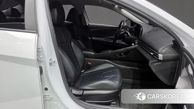 Hyundai Avante (CN7) 2022 Белый из Кореи, фото 2