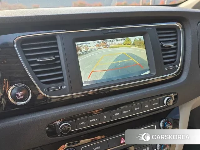 Kia The New Carnival 2019 Белый из Кореи, фото 2