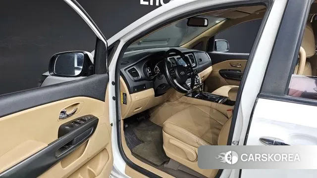Kia All New Carnival 2018 Белый из Кореи, фото 2