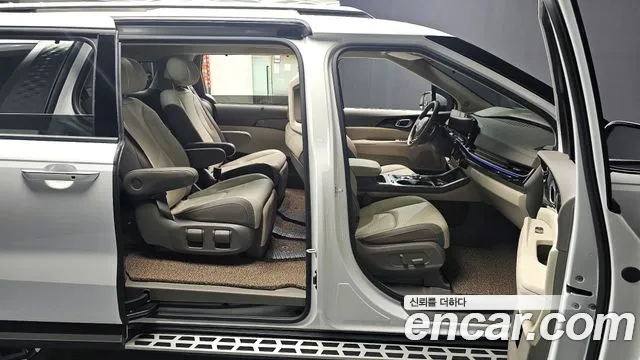 Kia The New Carnival 4th Generation id 2411336 из Кореи 2