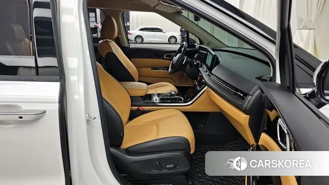 Kia Carnival 4th generation 2022 Белый из Кореи, фото 2