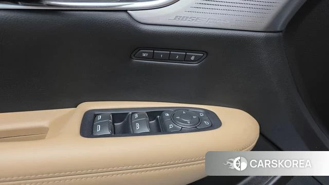 Cadillac XT5 2022 Белый из Кореи, фото 2