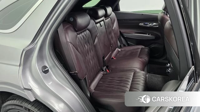 Genesis GV70 2021 Серебристо-серый из Кореи, фото 2