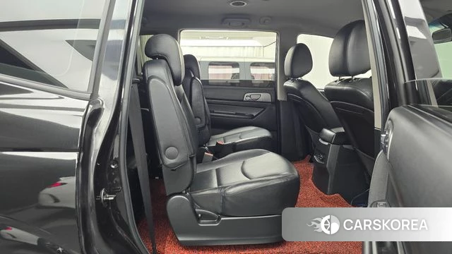 Ssangyong Korando Turismo 2018 Черный из Кореи, фото 2