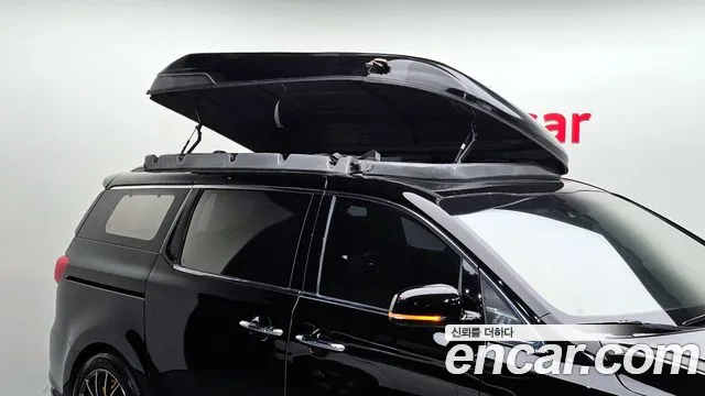 Kia The New Carnival 2018 Черный из Кореи, фото 2